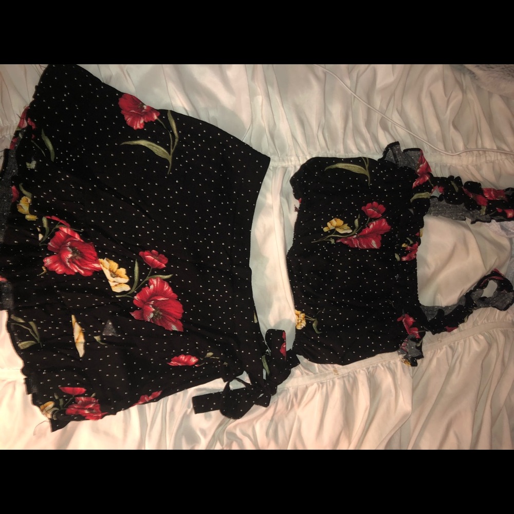 Two piece set